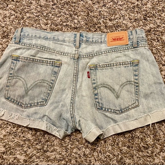 Levi's Light Blue Jean Shorts - Picture 2 of 5